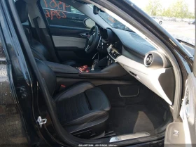 Alfa Romeo Giulia * AWD* TI SPORT* ПАНО* KEYLESS* Camera* ПОДГРЕВ*  | Auto.bg — изображение 9