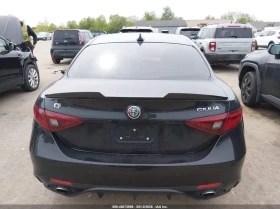Alfa Romeo Giulia * AWD* TI SPORT* ПАНО* KEYLESS* Camera* ПОДГРЕВ*  | Auto.bg — изображение 6