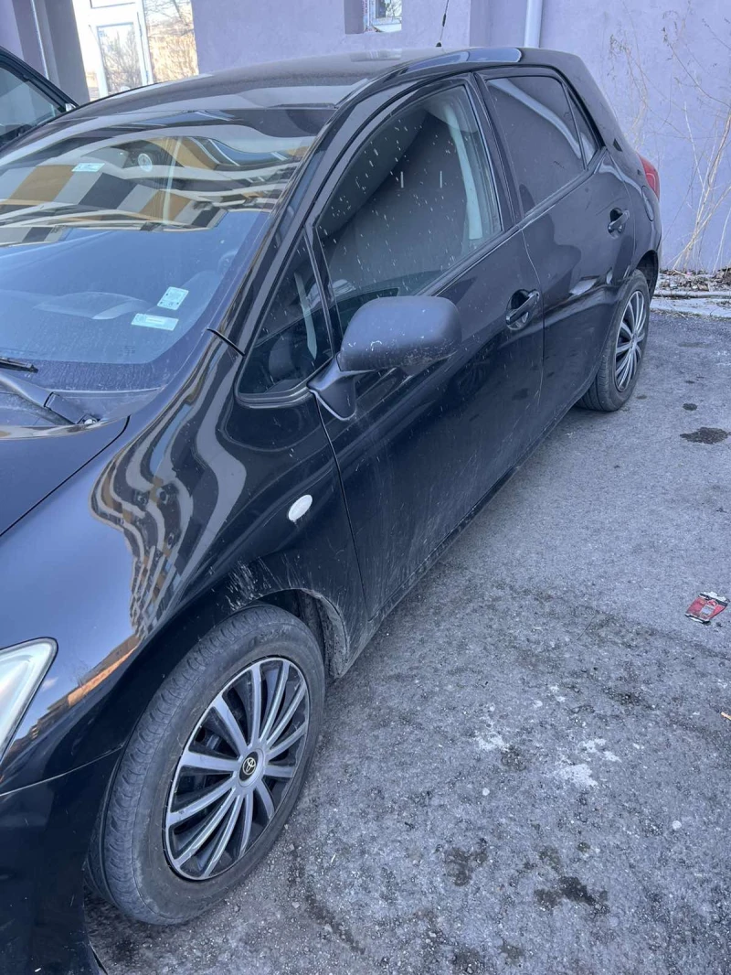 Toyota Auris 2.0D4D, снимка 2 - Автомобили и джипове - 49404278