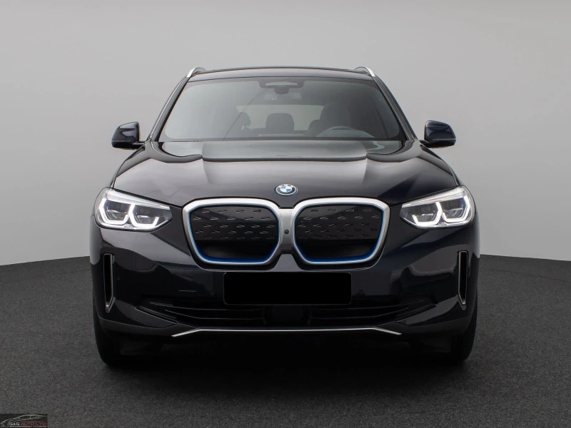 BMW iX3 IMPRESSIVE/286HP/PANO/360/HUD/CARPLAY/AMBI/125f, снимка 2 - Автомобили и джипове - 50576500