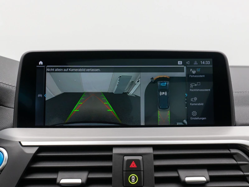 BMW iX3 IMPRESSIVE/286HP/PANO/360/HUD/CARPLAY/AMBI/125f, снимка 14 - Автомобили и джипове - 50576500