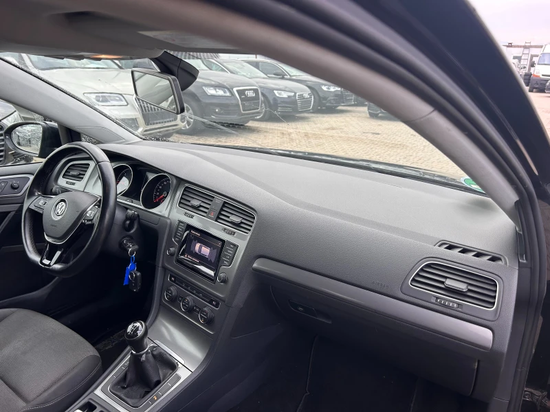 VW Golf 1.6TDI NAVI EURO 5, снимка 10 - Автомобили и джипове - 52037189