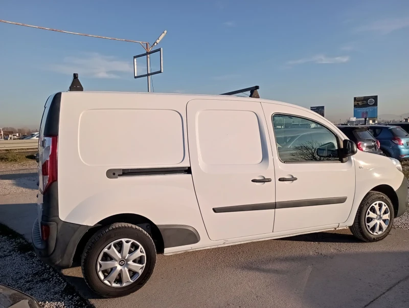 Renault Kangoo MAXI, 3места, Навигация , снимка 4 - Автомобили и джипове - 52857722