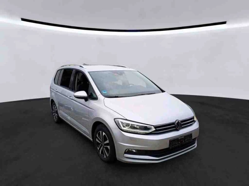 VW Touran Comfortline UNITED 2.0 TDI ACC Keyless, снимка 2 - Автомобили и джипове - 53167747