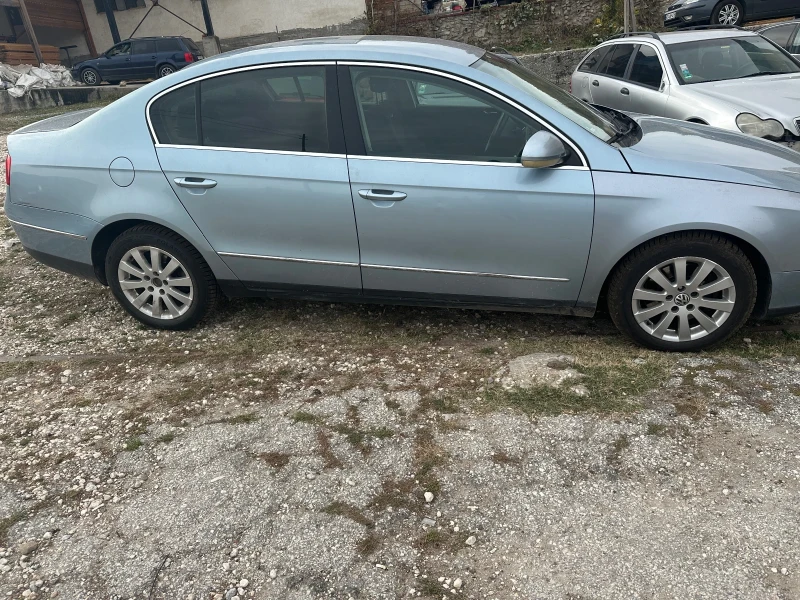 VW Passat 2.0ТДИ, 140к.с, 2006г, нов внос-8клапана, снимка 2 - Автомобили и джипове - 53251881
