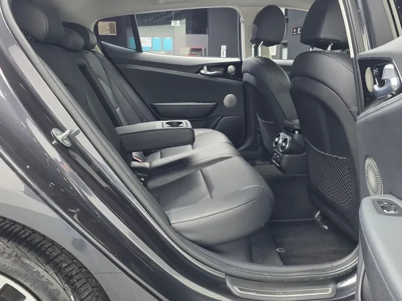 Kia Stinger 2.0 Turbo 2Wd Platinum | Mobile.bg � ����������� 11