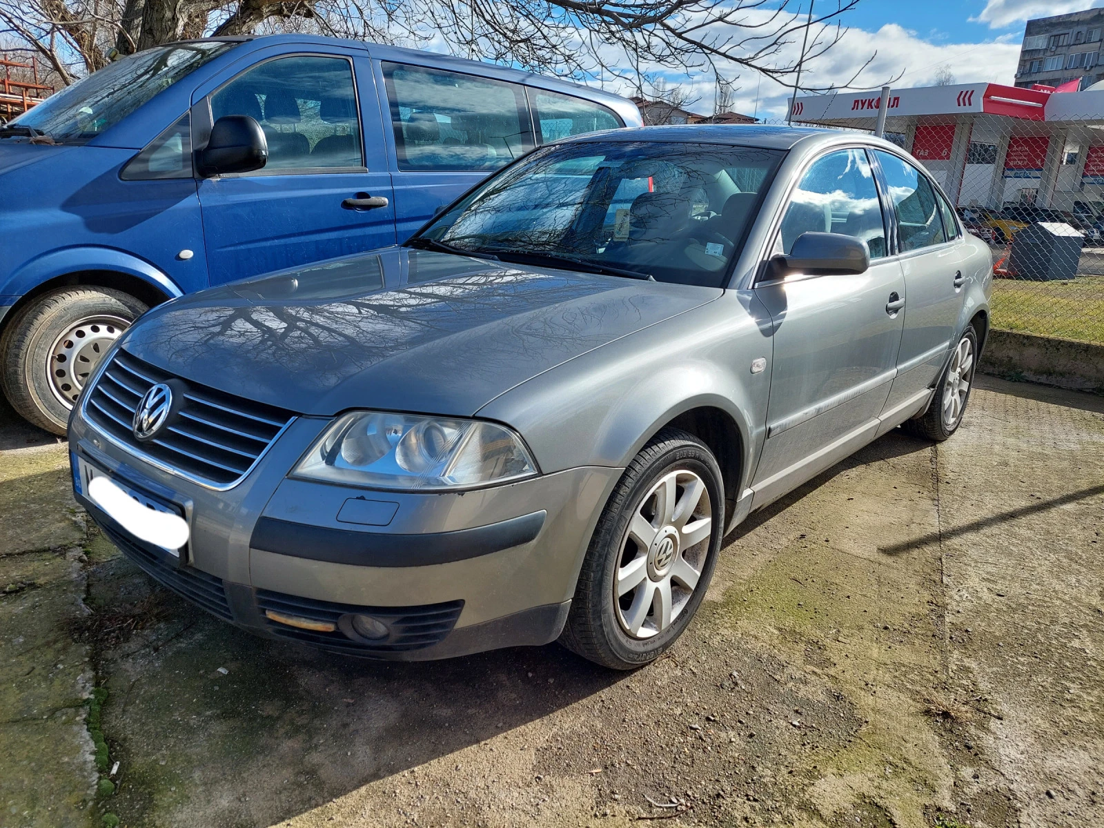 VW Passat 1, 9 TDI - 101 - Klimatron, снимка 1