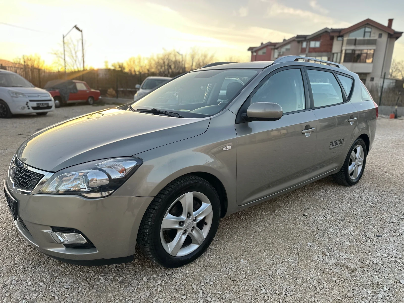 Kia Ceed 1.6//FACELIFT//189000KM - [1] 