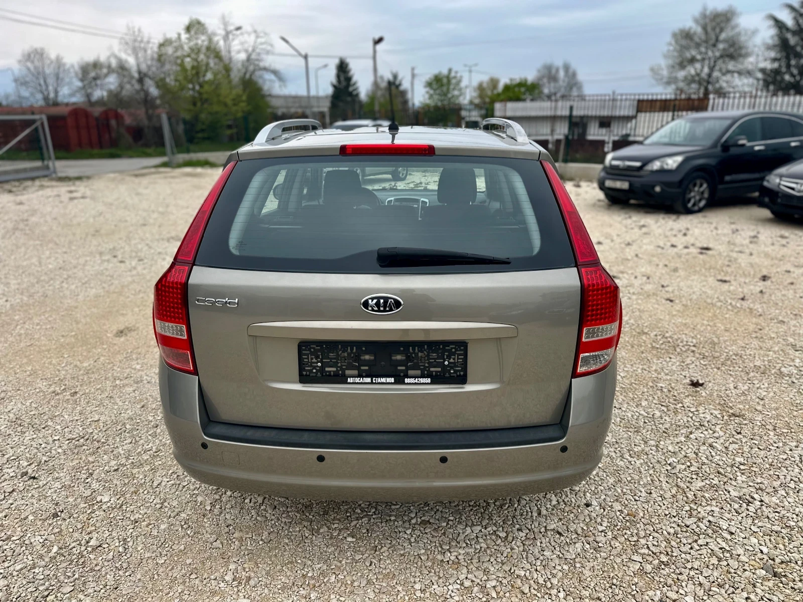 Kia Ceed 1.6//FACELIFT//189000KM - изображение 4