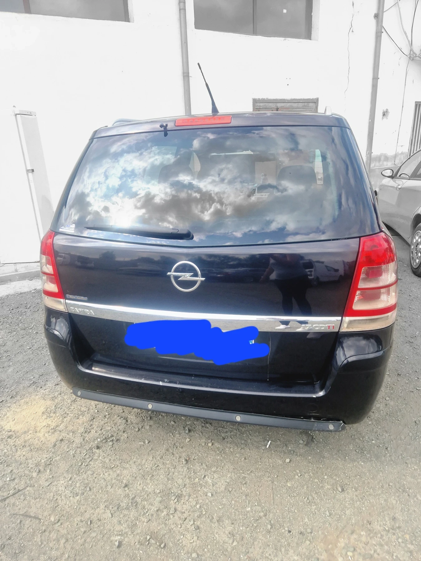 Opel Zafira  - изображение 2
