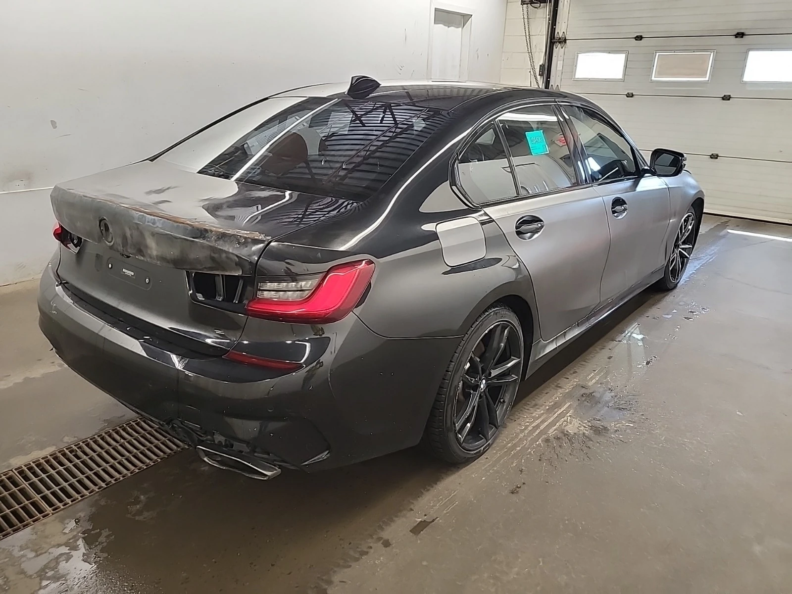BMW 340 M xDrive * ЦЕНА ДО БЪЛГАРИЯ * (CARFAX) - изображение 4