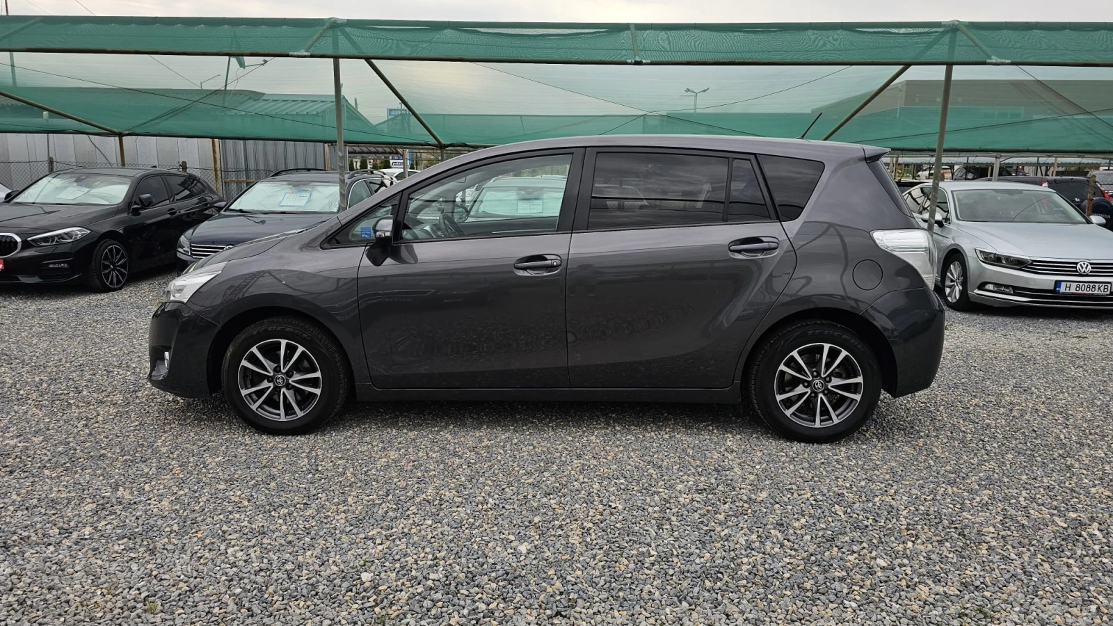 Toyota Verso  2.0D 7местна 6ск. - изображение 2