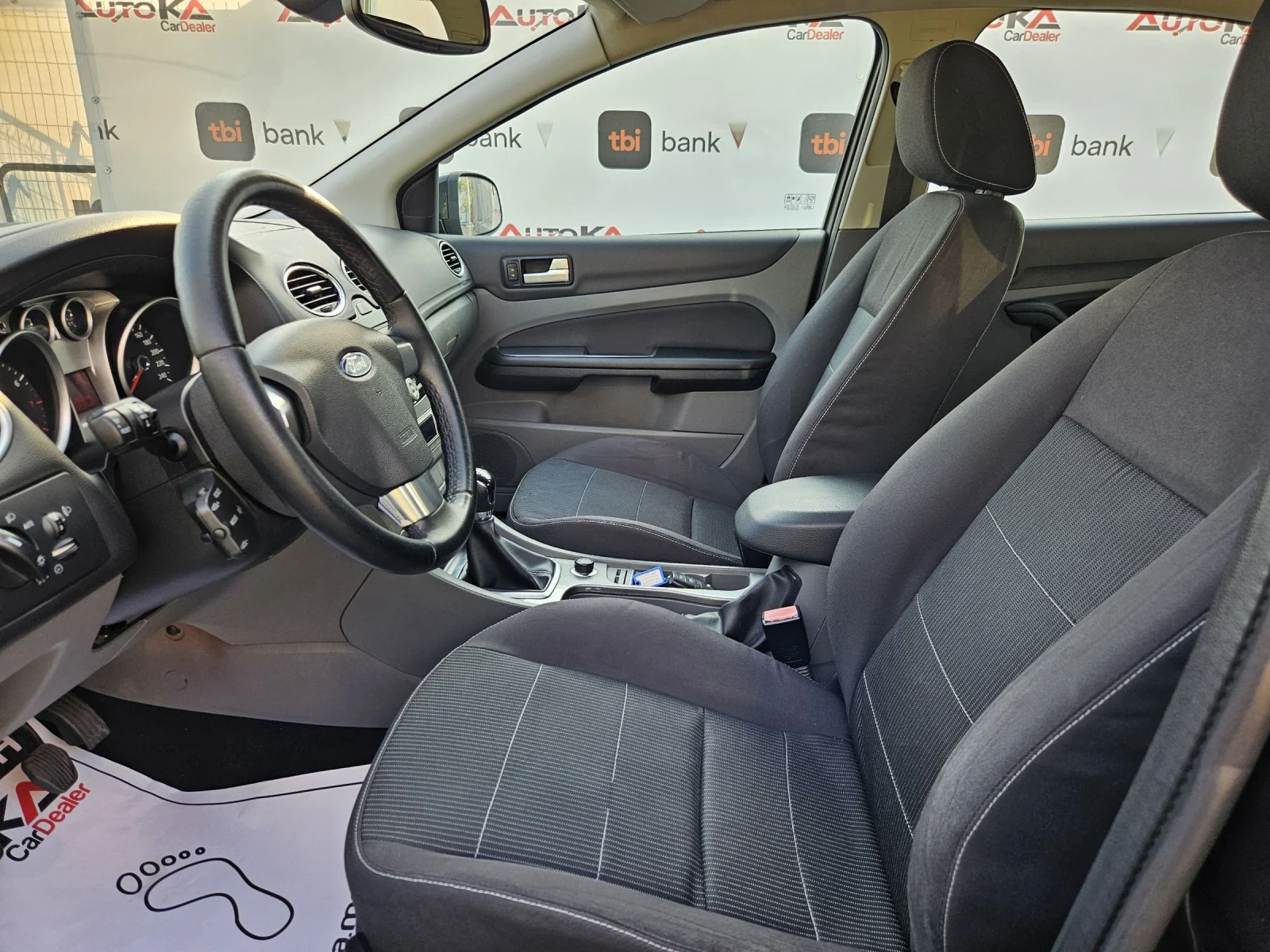 Ford Focus 2.0Duratec-145кс= ФАБРИЧНА ГАЗ= КЛИМАТРОНИК - изображение 7