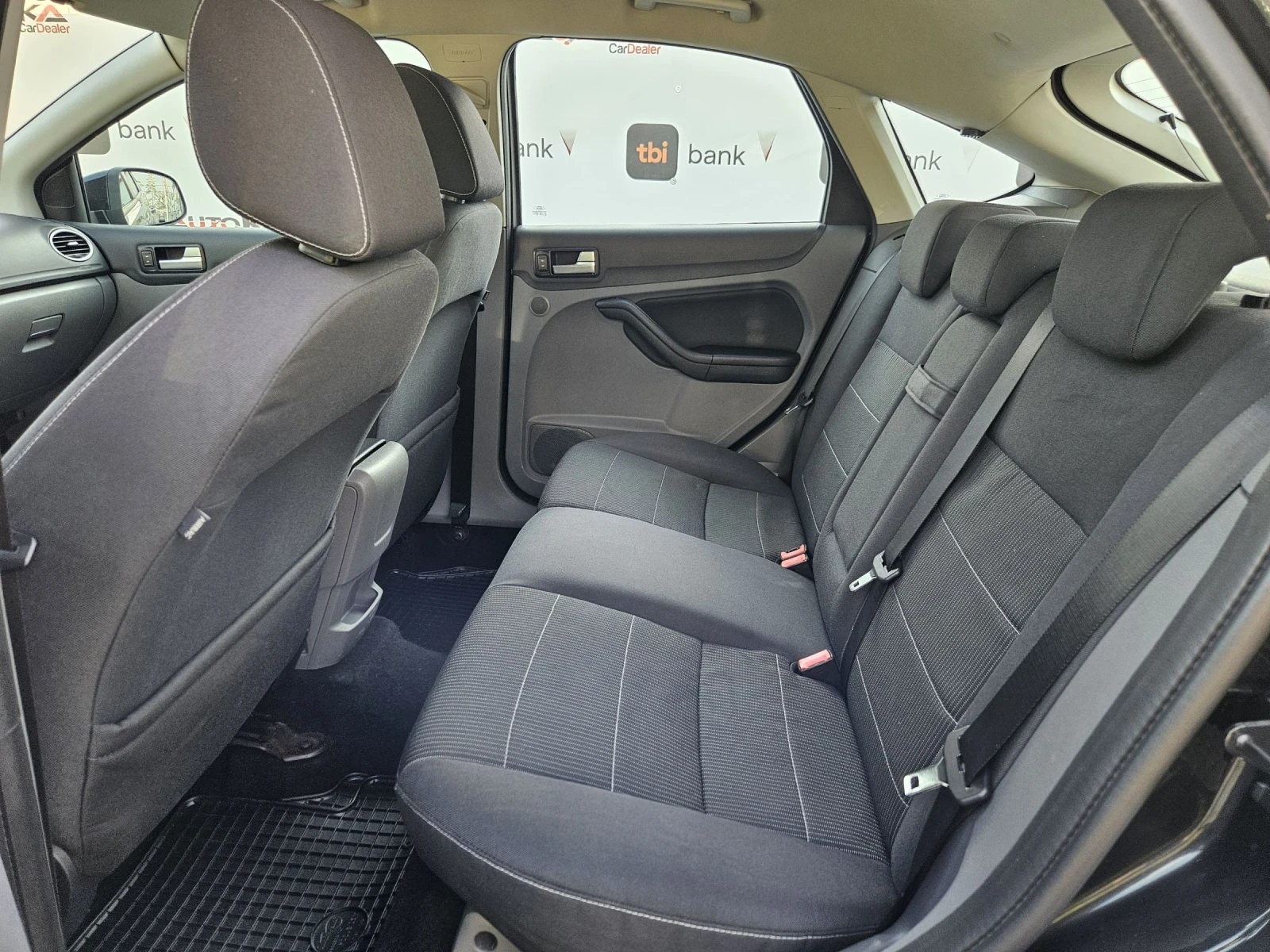 Ford Focus 2.0Duratec-145кс= ФАБРИЧНА ГАЗ= КЛИМАТРОНИК - изображение 9