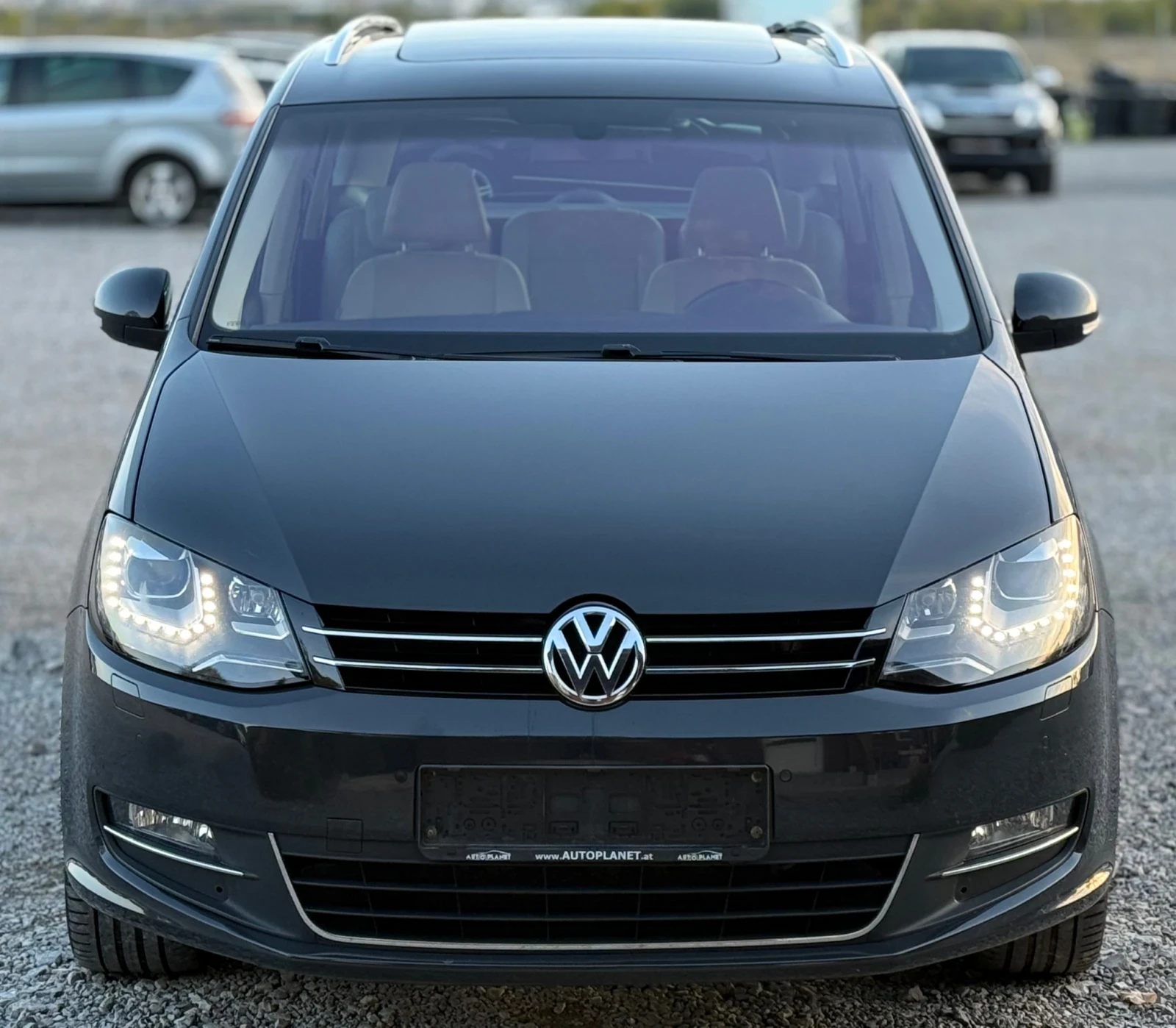 VW Sharan 2.0TDi 140кс * DSG* * Ксенон* * Панорама*  - изображение 2