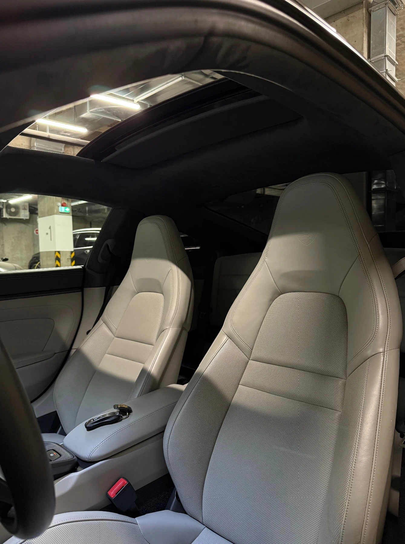 Porsche 911 4S - изображение 8