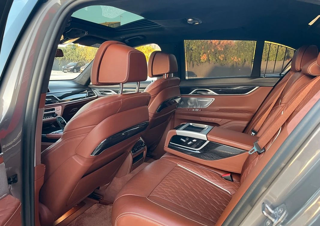 BMW 750 i xDrive M-Pack - изображение 5