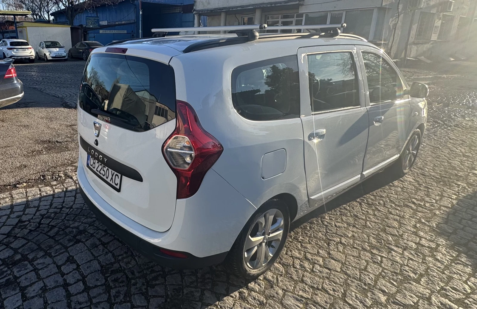 Dacia Lodgy 1.6 GAS - изображение 4