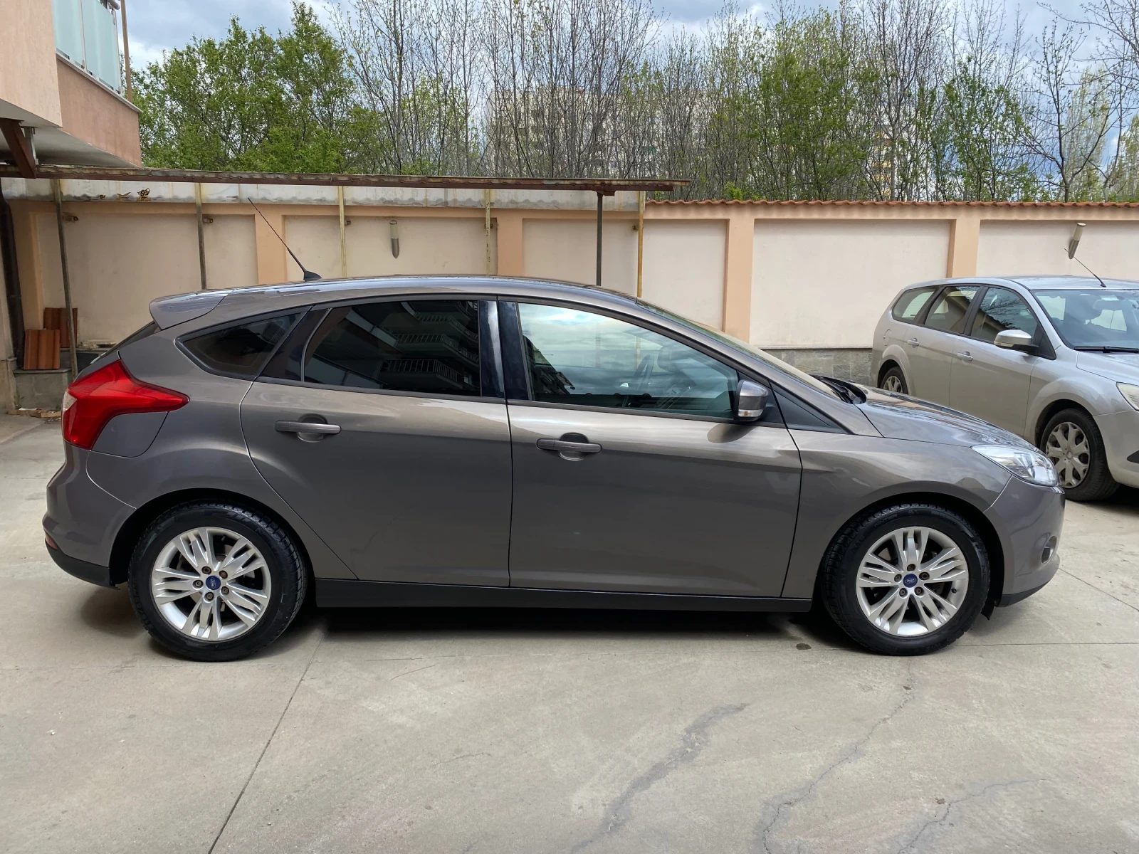 Ford Focus 1.0i EcoBoost | Mobile.bg � ����������� 13