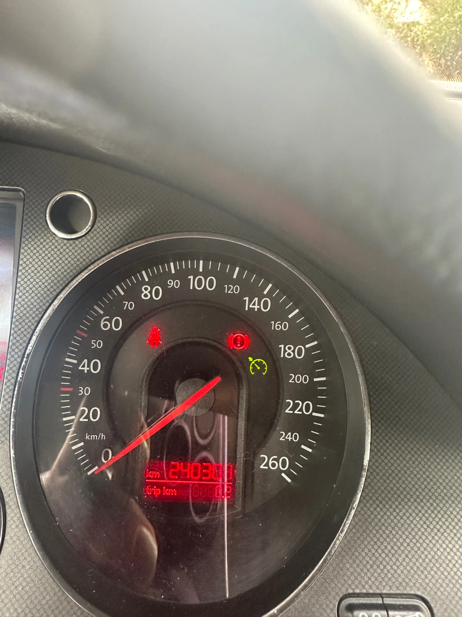 VW Passat 2.0���, 140�.�, 2006�, ��� ����-8������� | Mobile.bg � ����������� 12