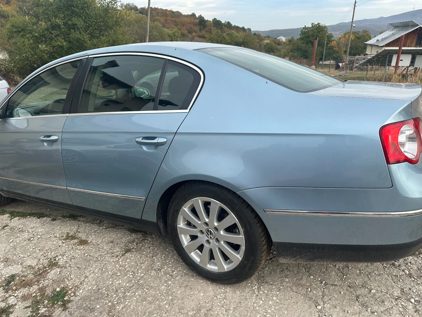 VW Passat 2.0���, 140�.�, 2006�, ��� ����-8������� | Mobile.bg � ����������� 6