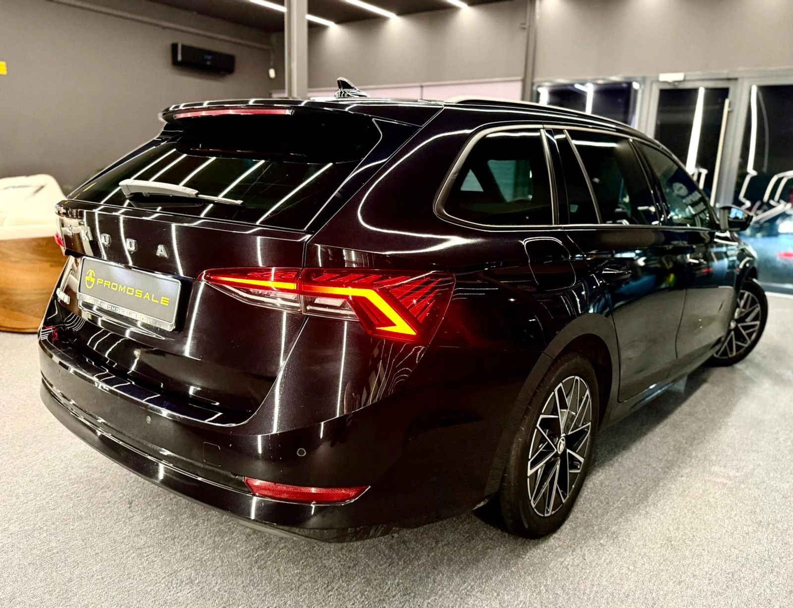 Skoda Octavia RS Sportline* DSG* TDI* Подгрев* Лизинг - изображение 6