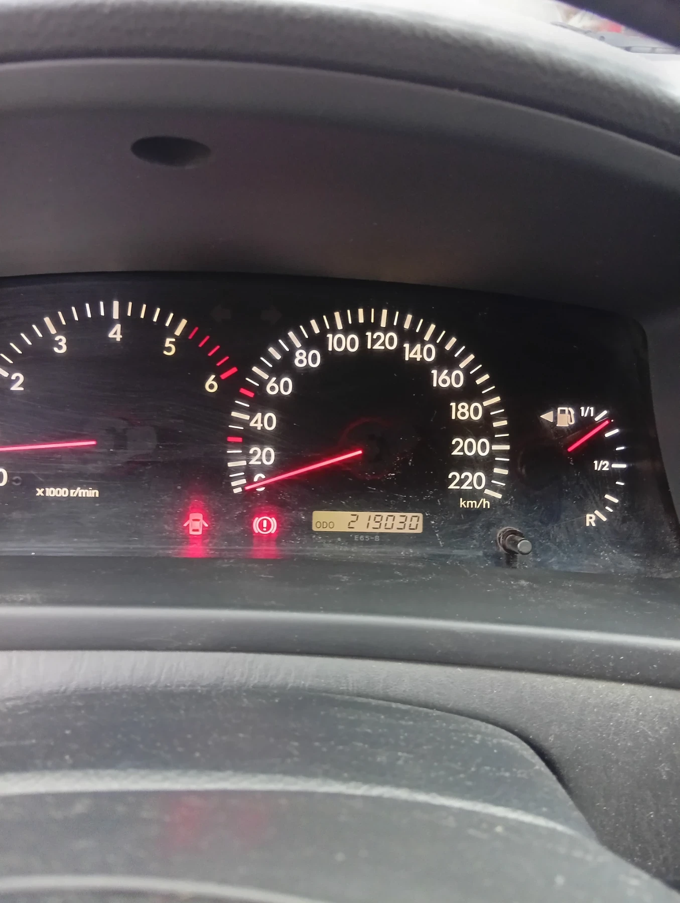 Toyota Corolla verso 2.0D4D - изображение 2