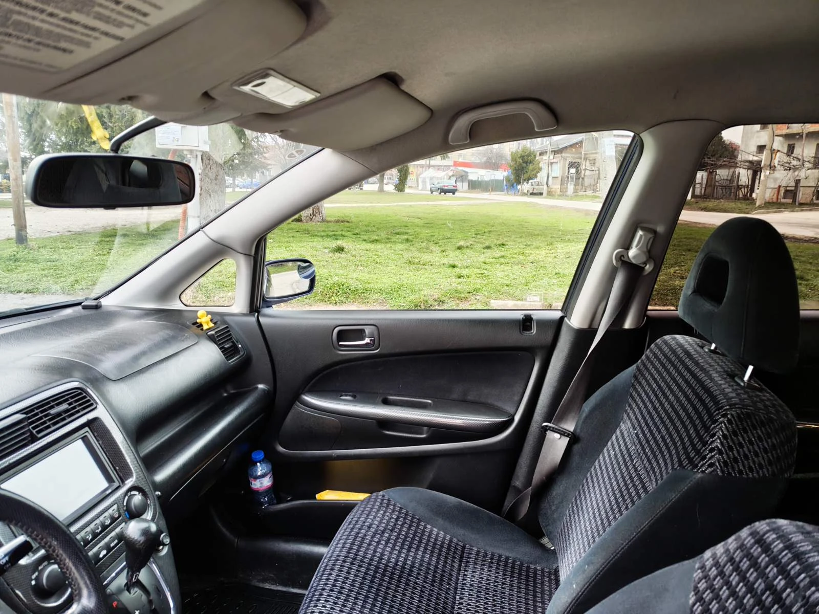 Honda Stream, снимка 4 - Автомобили и джипове - 53726154