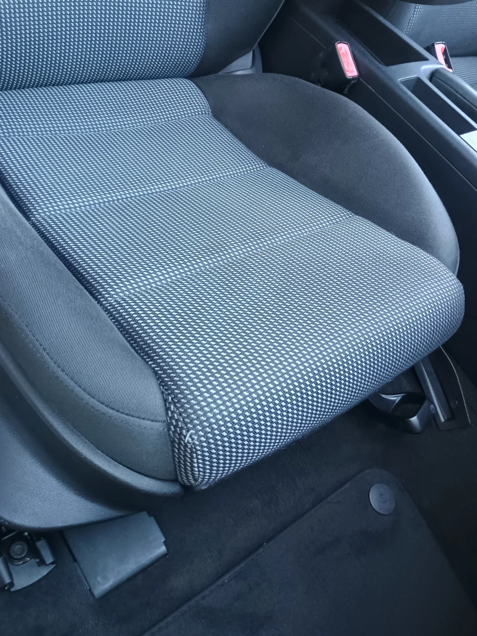 Audi A3 * 2.0TDI 170ps Quattro 4x4 * S line * Панорама * , снимка 12 - Автомобили и джипове - 53752112