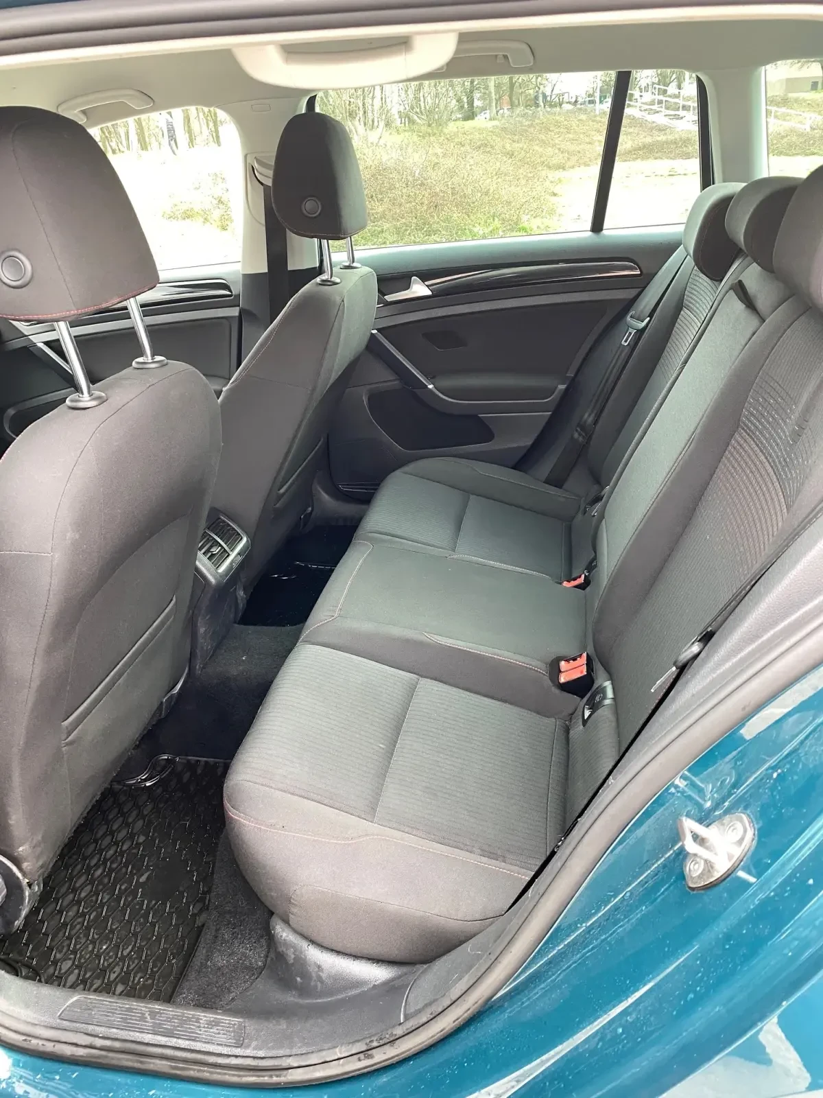 VW Golf Variant TDI, снимка 13 - Автомобили и джипове - 54037837