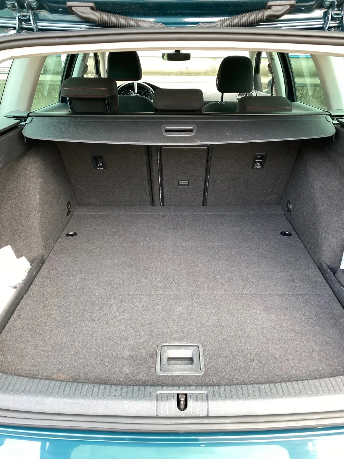 VW Golf Variant TDI, снимка 8 - Автомобили и джипове - 54037837