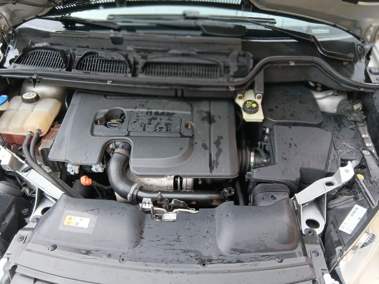 Ford C-max 1.6, снимка 13 - Автомобили и джипове - 54392939