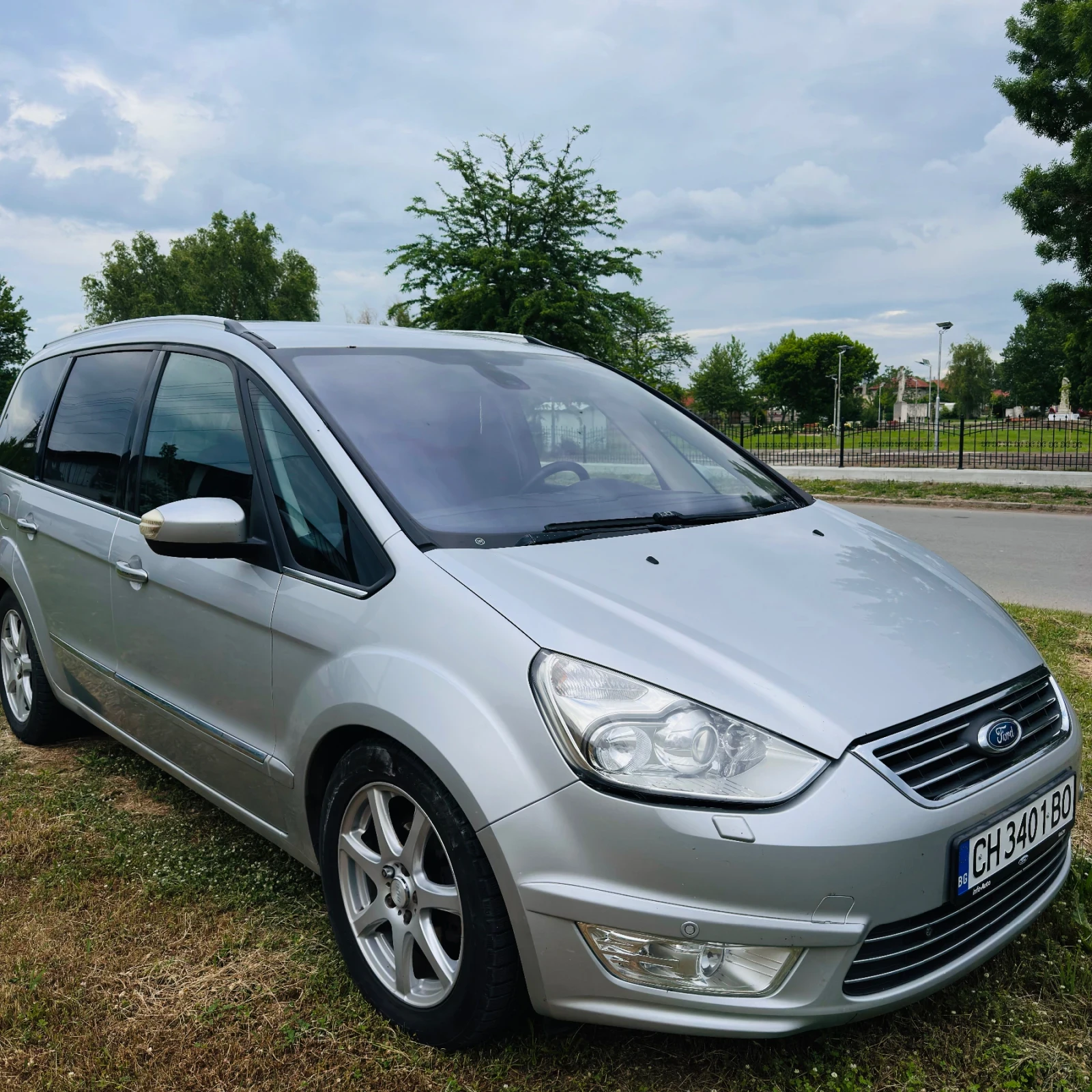 Ford Galaxy 2.0 TDCi, снимка 4 - Автомобили и джипове - 54634441