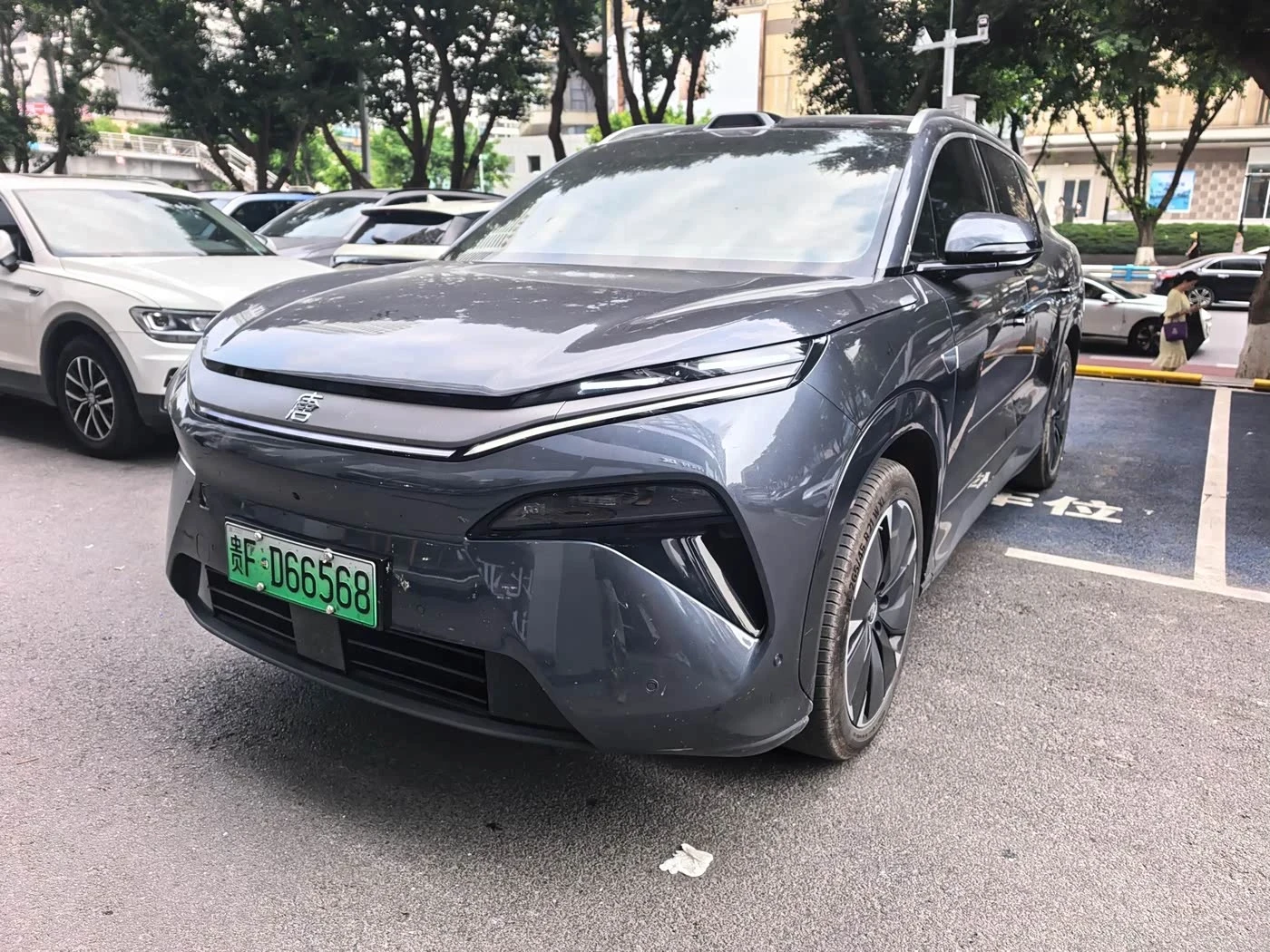 BYD Tang L Four-Wheel Drive Lidar Flagship autogeorge.com