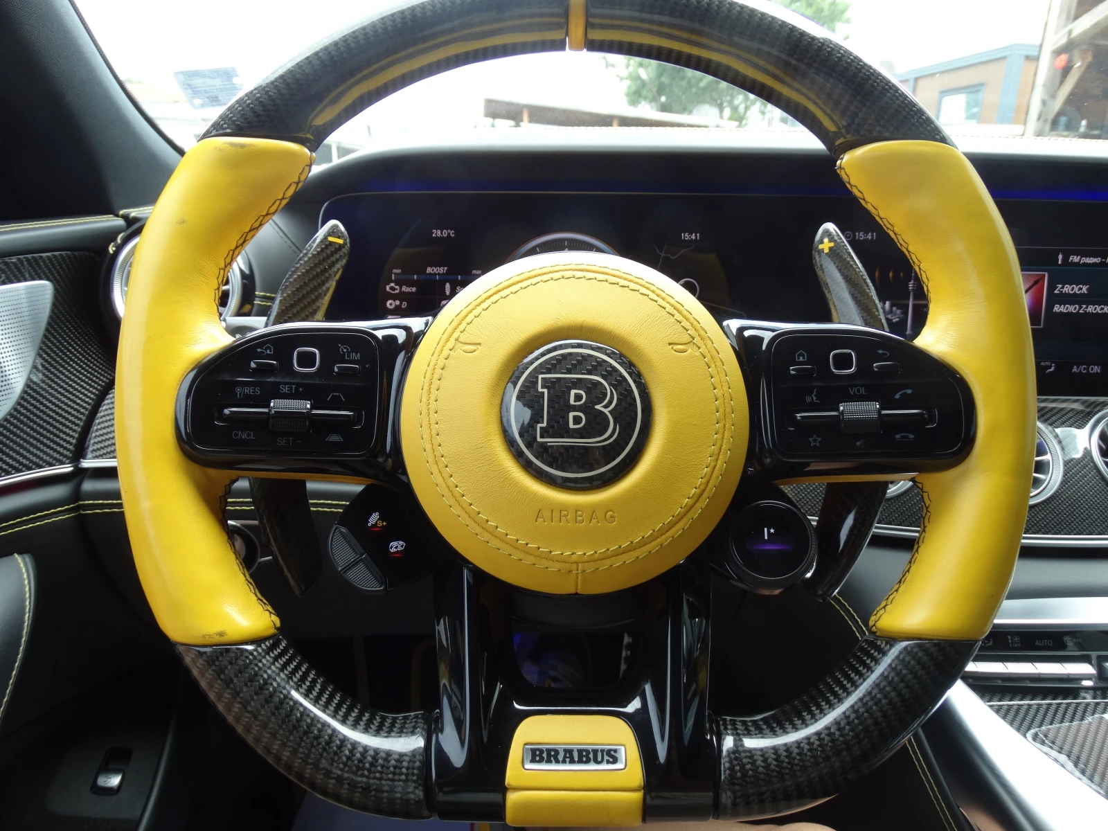 Mercedes-Benz GT 63 S 4 MATIC BRABUS, снимка 17 - Автомобили и джипове - 55205668