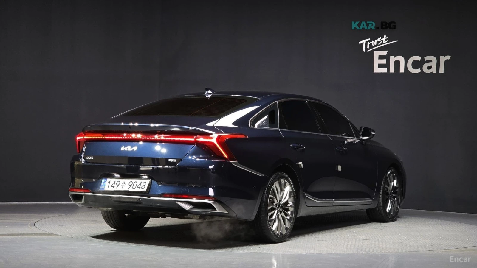 Kia K8 PLATINIUM AWD MAXSPEC| 4xОБДУХ| HUD| MERIDIAN| 360, снимка 3 - Автомобили и джипове - 56096271