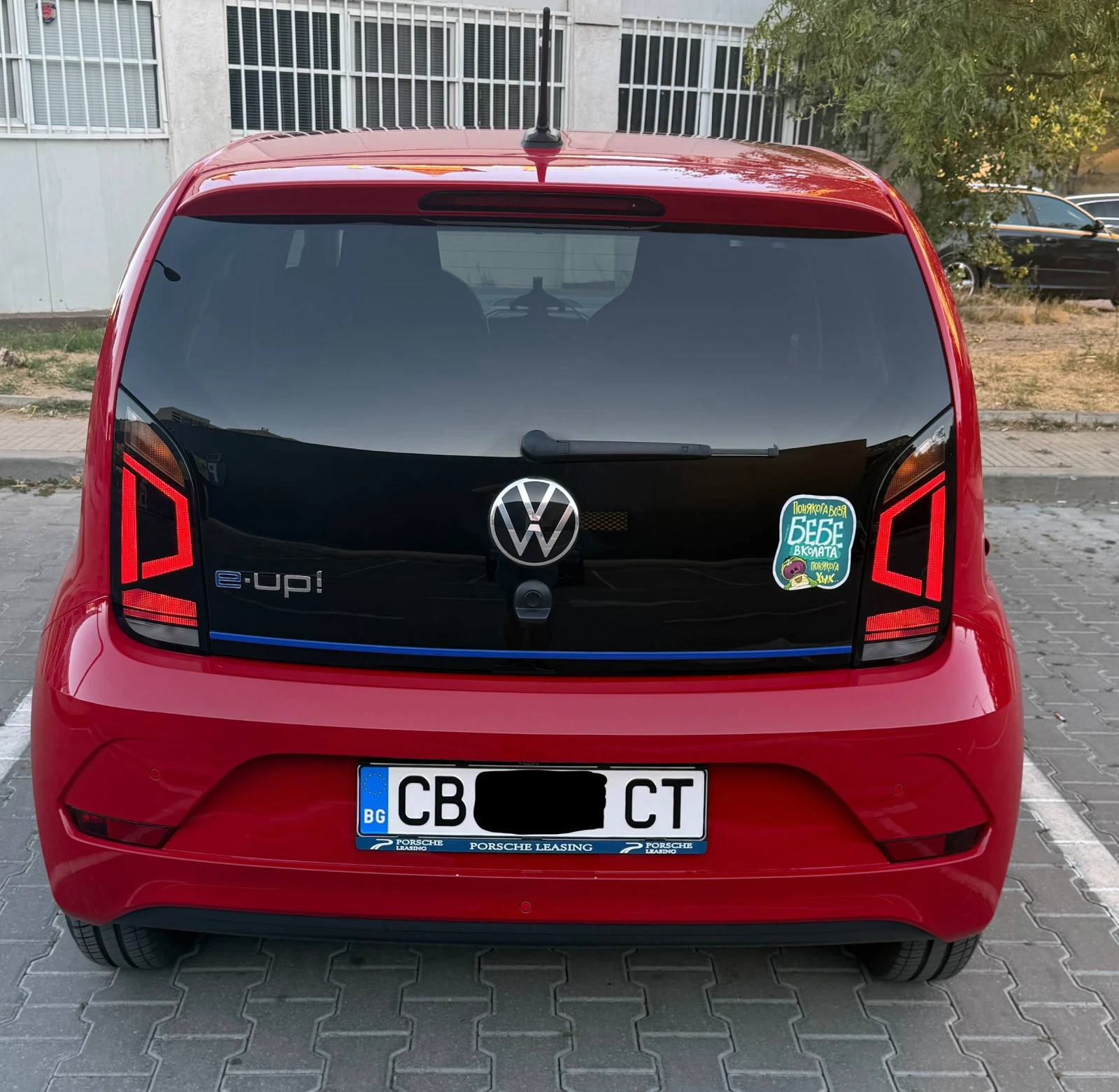 VW Up, снимка 4 - Автомобили и джипове - 56205901