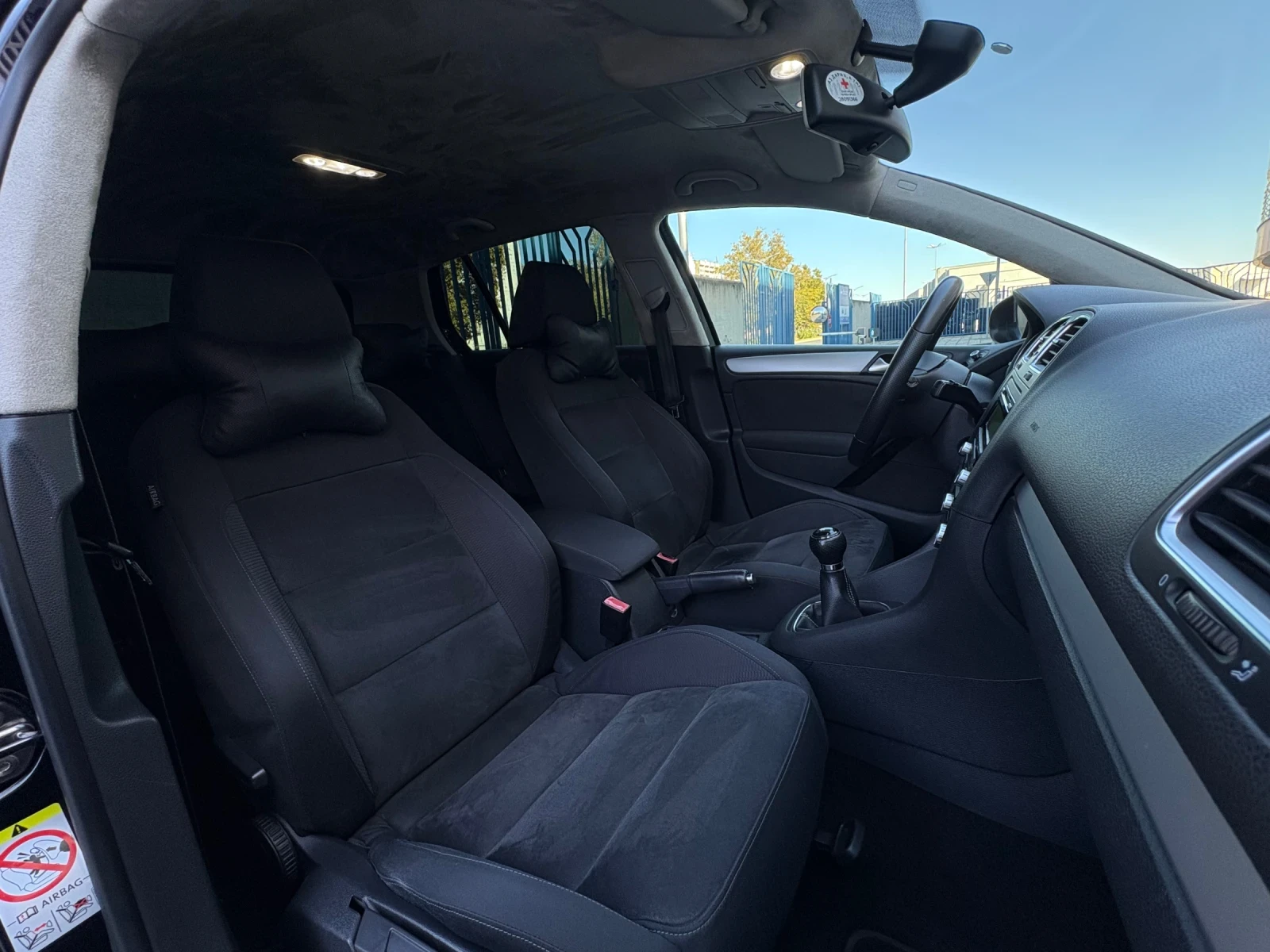 VW Golf, снимка 10 - Автомобили и джипове - 56347543