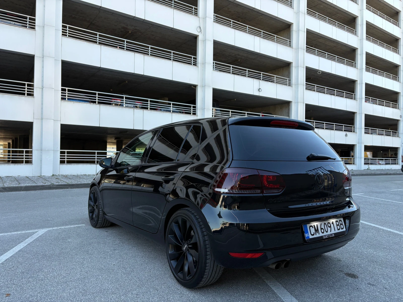 VW Golf, снимка 3 - Автомобили и джипове - 56347543