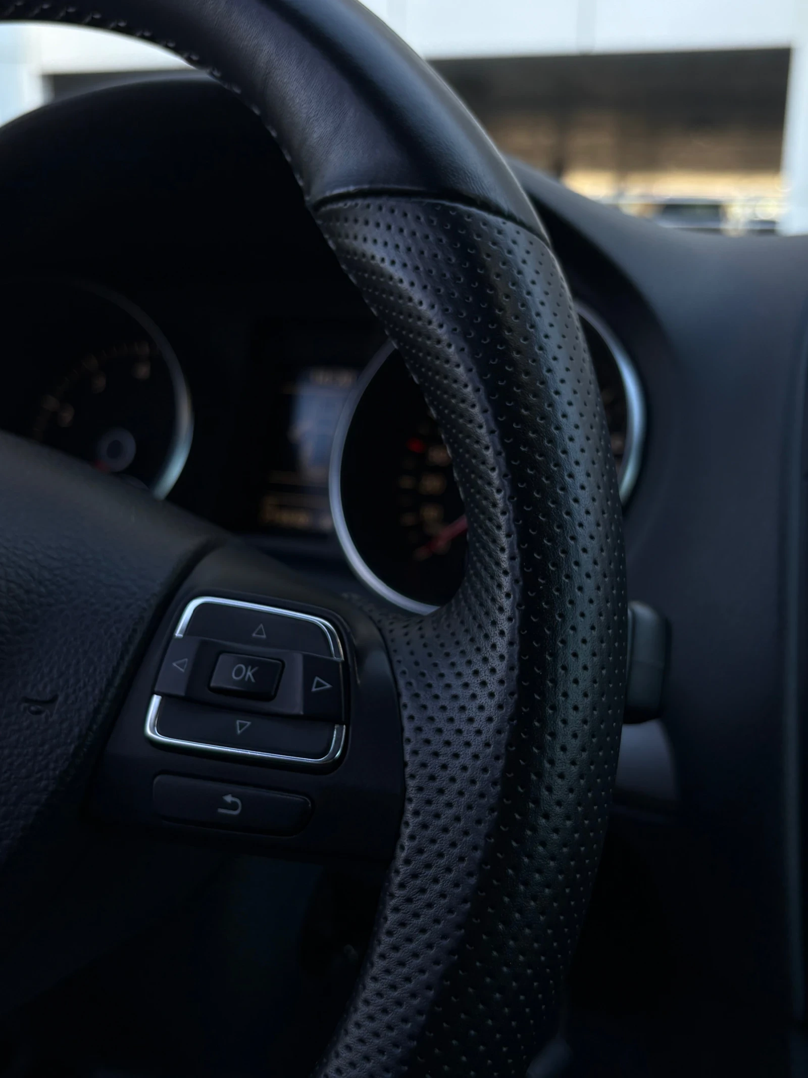 VW Golf, снимка 14 - Автомобили и джипове - 56347543