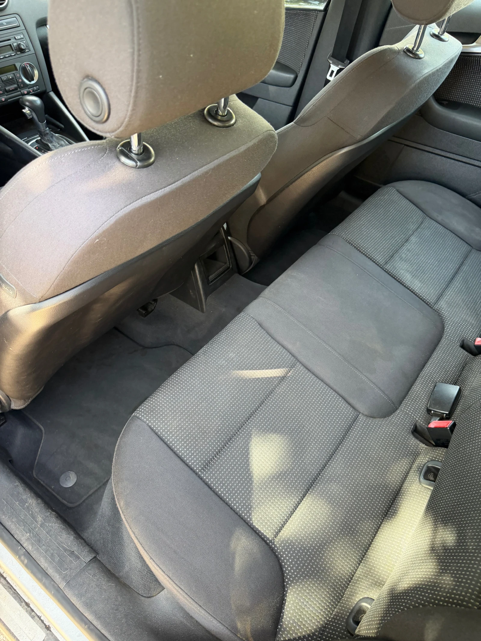Audi A3 1.9TDI DSG, снимка 6 - Автомобили и джипове - 56663015