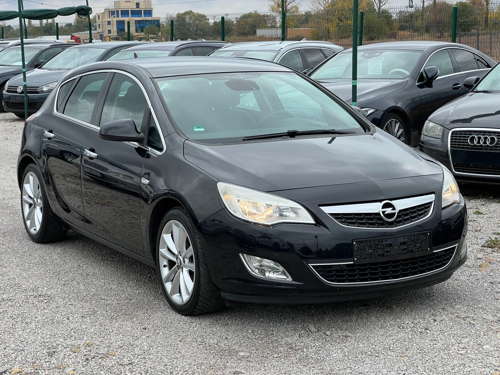 Opel Astra 1.4 Turbo, снимка 3 - Автомобили и джипове - 56748295
