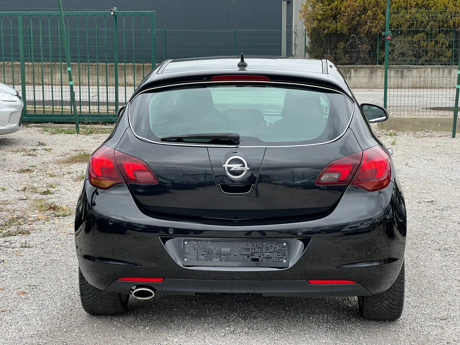 Opel Astra 1.4 Turbo, снимка 5 - Автомобили и джипове - 56748295