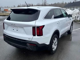 Kia Sorento AWD  CARFAX, снимка 14