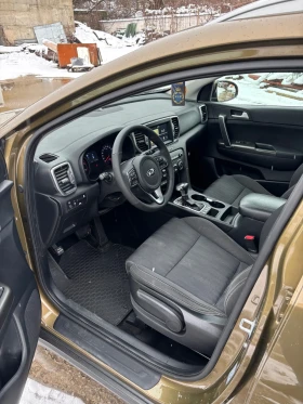 Kia Sportage 1.6 CRDI 4x4 Автомат, снимка 3