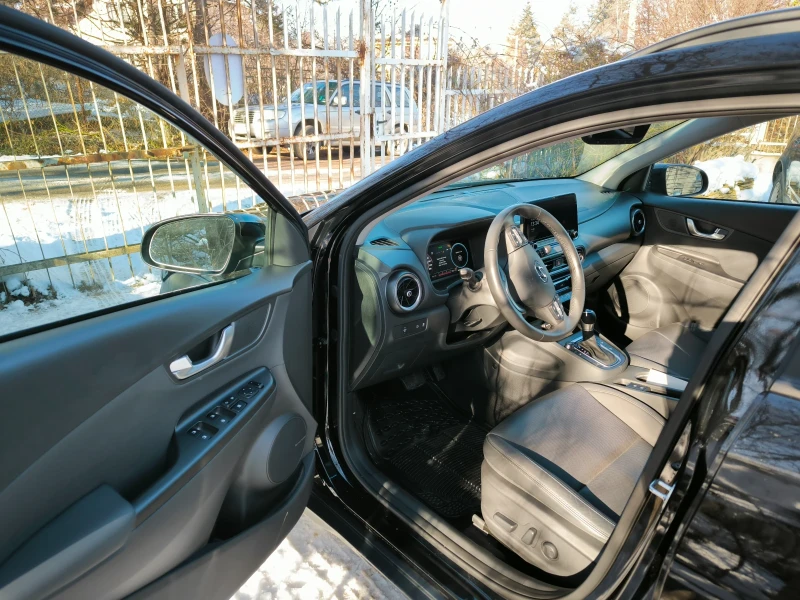 Hyundai Kona 1.6 T Limited, снимка 11 - Автомобили и джипове - 48520106