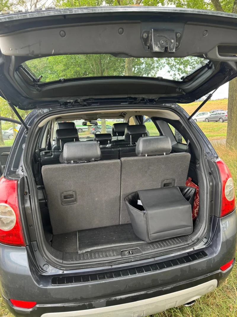 Chevrolet Captiva, снимка 7 - Автомобили и джипове - 52503830