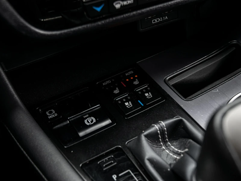 Lexus RX 450h Hybrid F-Sport Package* FULL* Подгрев* Обдухване* , снимка 17 - Автомобили и джипове - 52712903