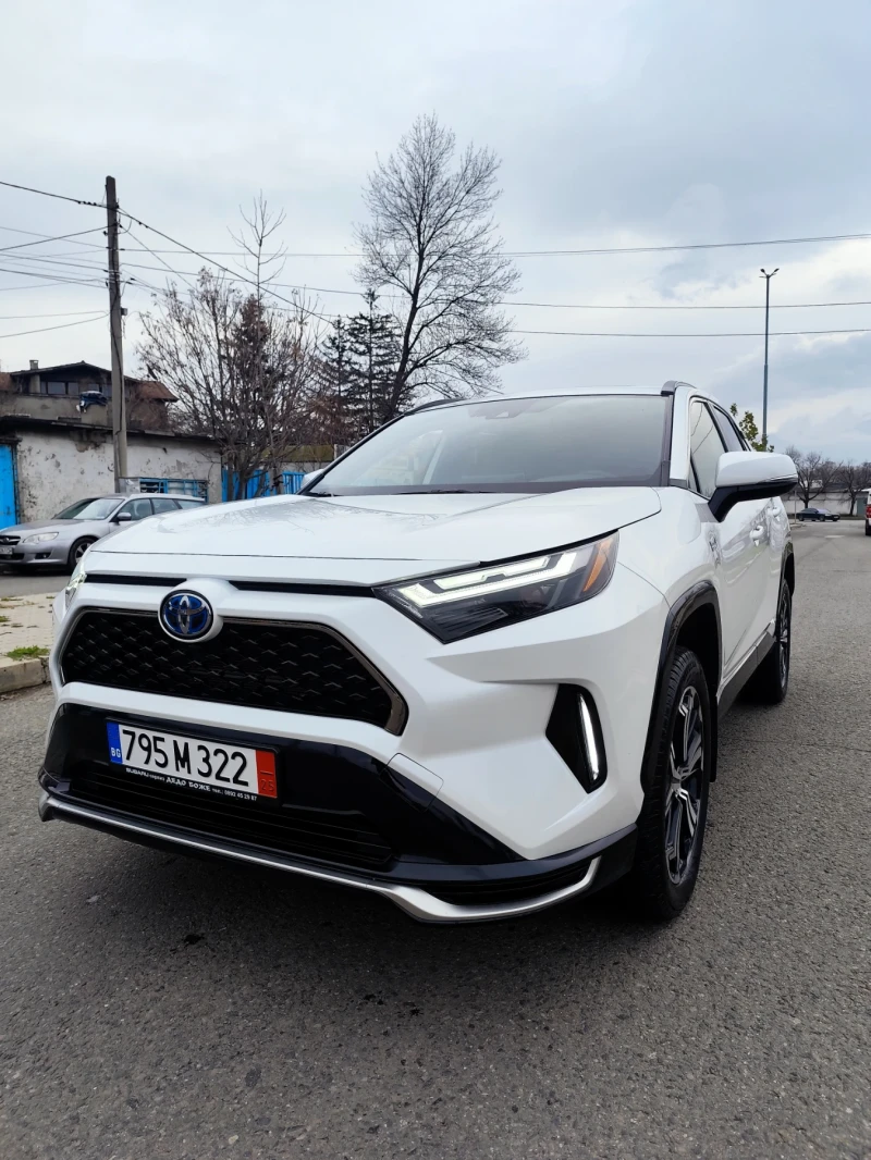 Toyota Rav4 XSE plug in hybrid , снимка 3 - Автомобили и джипове - 52885817