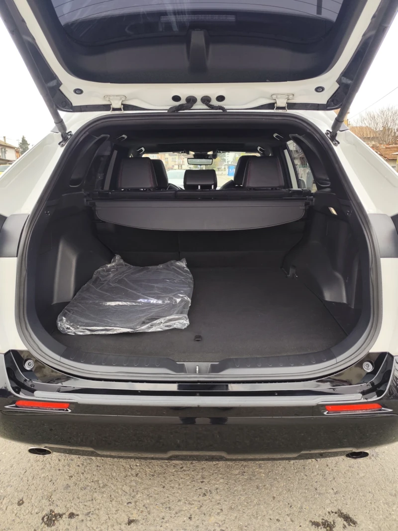 Toyota Rav4 XSE plug in hybrid , снимка 13 - Автомобили и джипове - 52885817